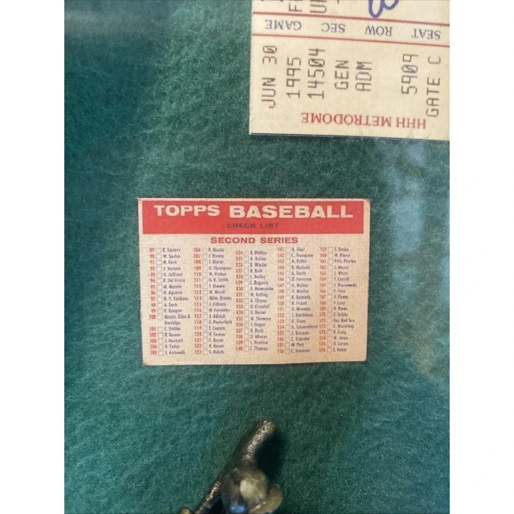 Vintage Baseball Shadow Box Framed Collectible‎ 20 3/4 X 13 1/2 inches